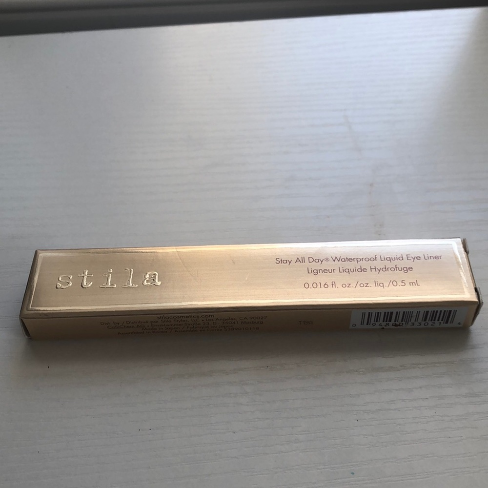 NIB Stila Waterproof liquid eye liner Black